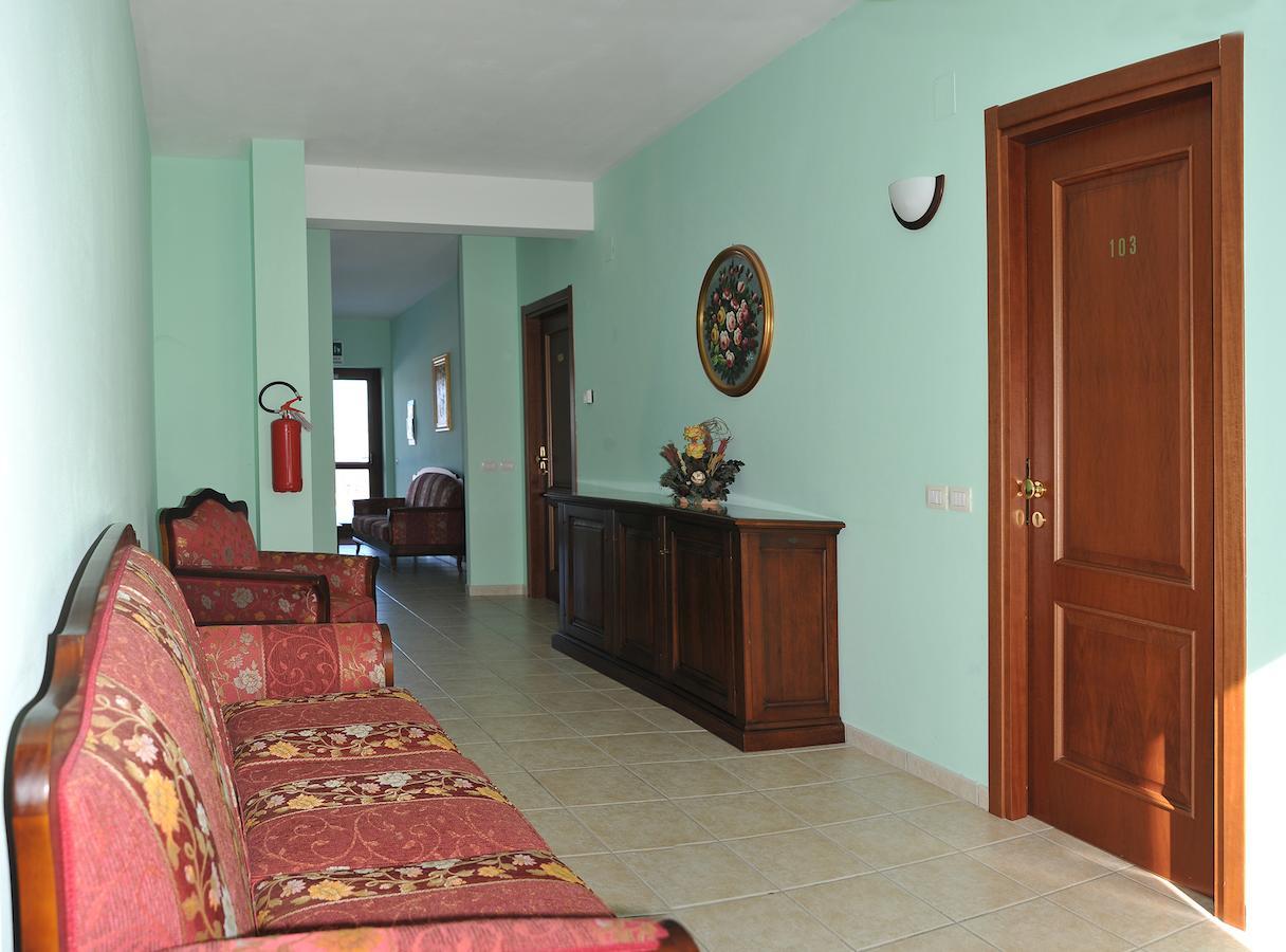 Hotel Pietrapanna Calvello Exterior photo